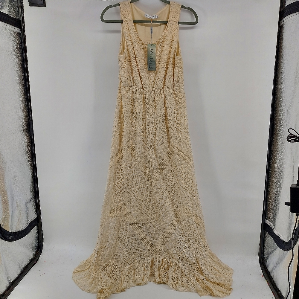 Solitaire lace cream bohemian maxi dress Size Medium